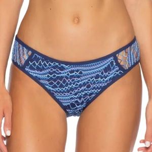 Becca Reveal Crochet Bikini Bottoms Size S New $58